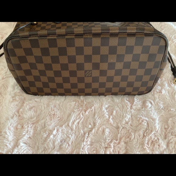 “Neverfull MM” LV Tote Bag - Picture 12 of 12